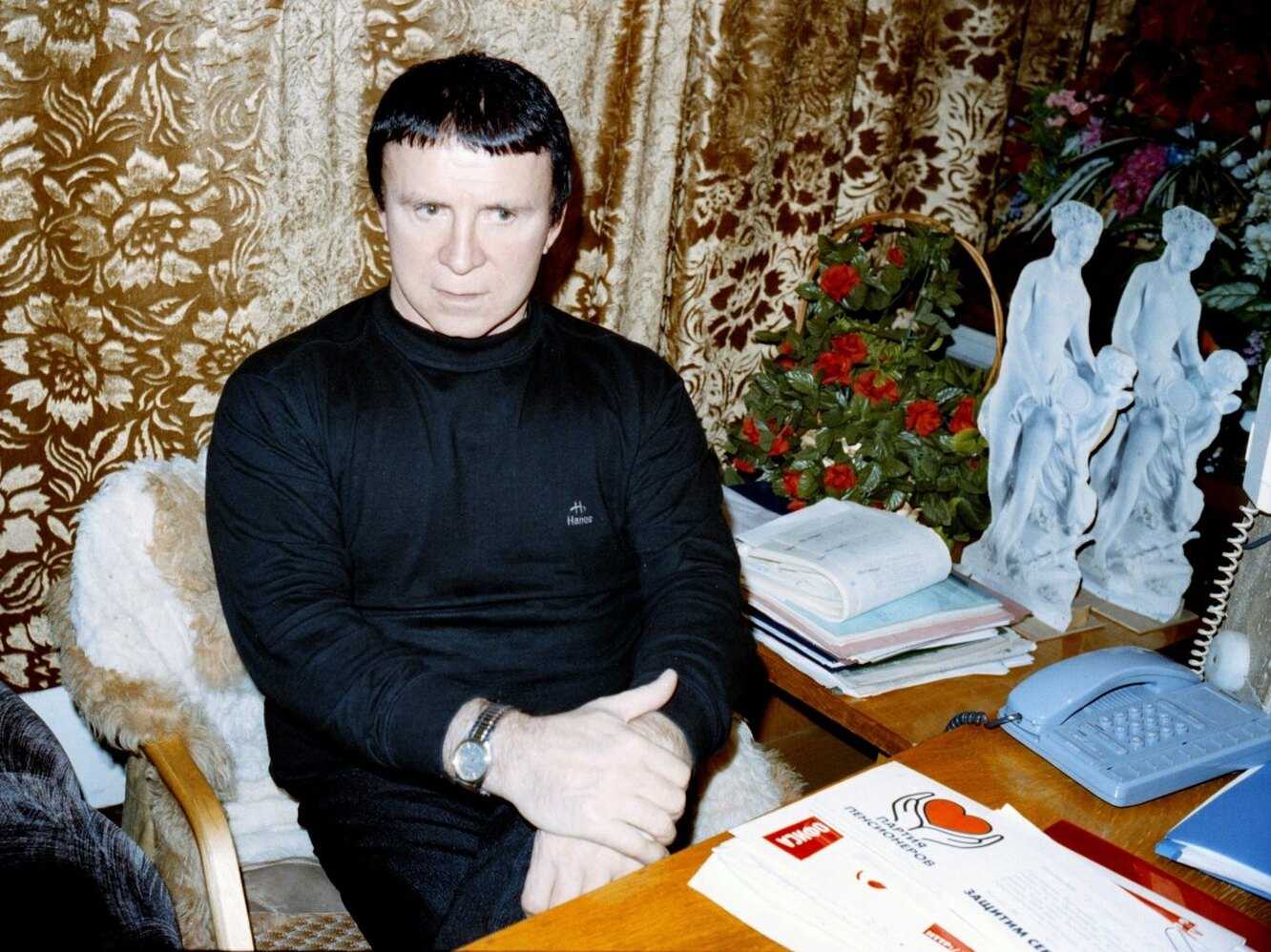 Где живет и сколько лет сейчас виктор кашпировский – легендарный целитель и популярный психолог?