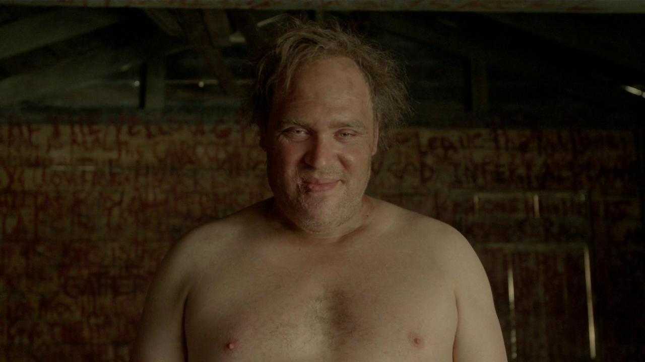 18 лучших детективов от netflix: список фильмов с высоким рейтингом для захватывающего вечера
